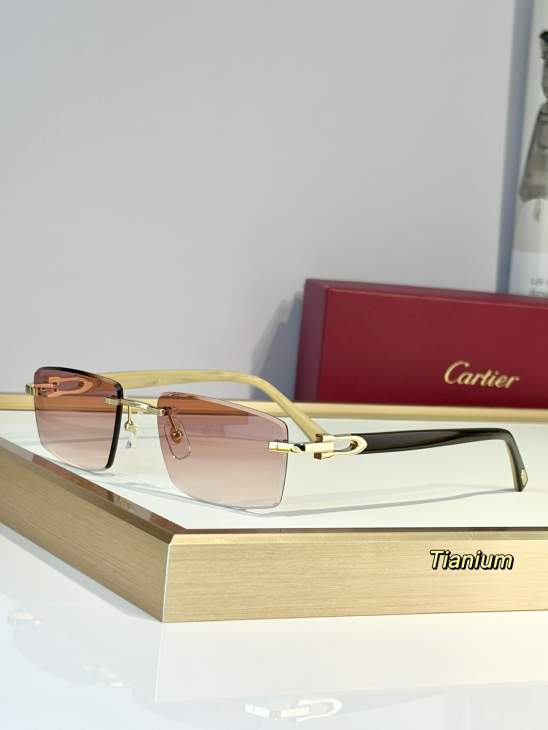 Picture of Cartier Sunglasses _SKUfw79722089fw